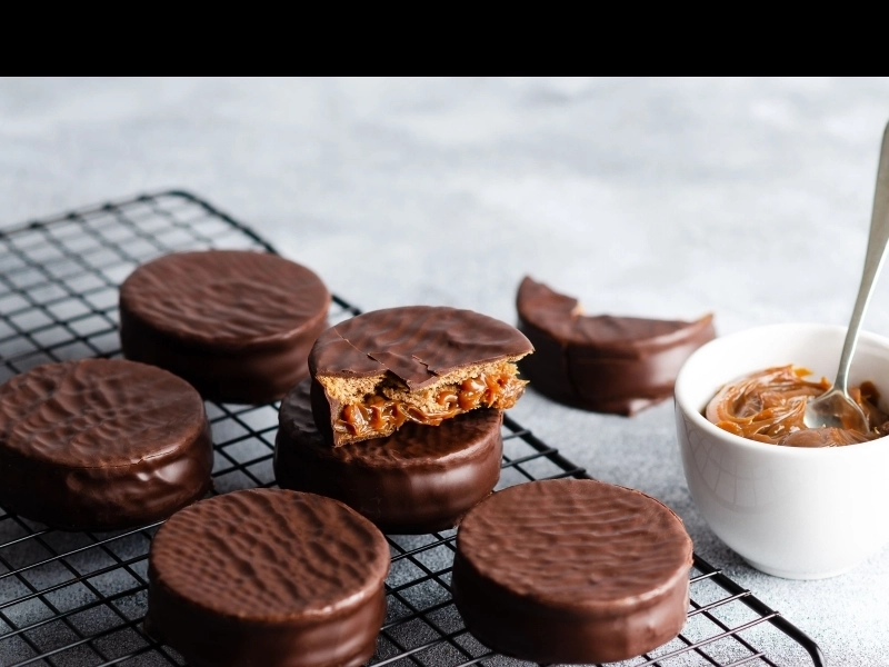 A Sweet Journey Through Argentina: Indulge in Alfajores, Dulce de Leche, and More